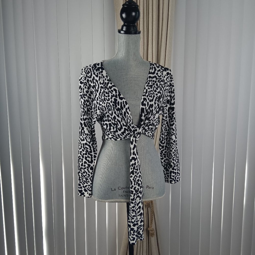 Lennie For Nina Leonard Womens Shrug.
